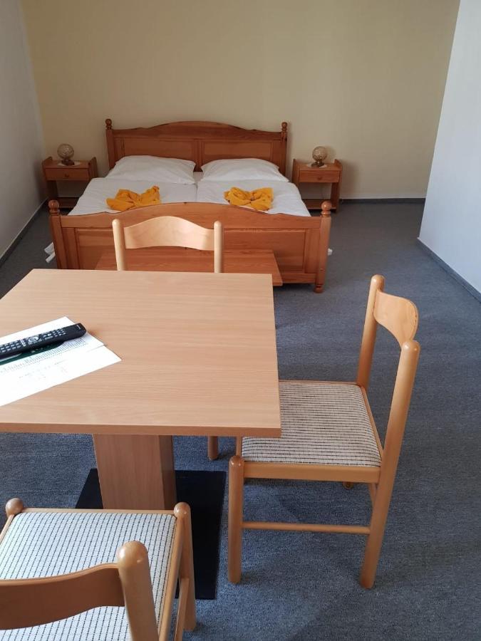 Entdecken Sie Deutschland, In Der Oberlausitz Hotel Neusalza-Spremberg Buitenkant foto